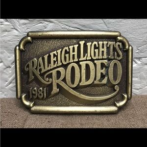 Vintage 1981 Raleigh Lights Rodeo Brass Belt Buckle Cigarette Brand Unused